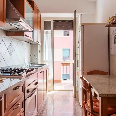 Monteverde Roomy Sun&flowers Appartement *